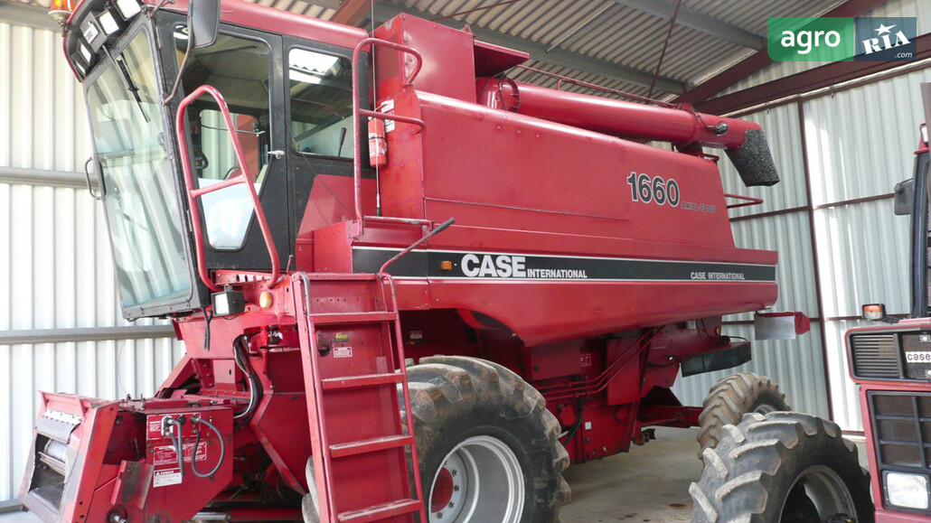 Комбайн Case IH 1660 1988 - фото 1