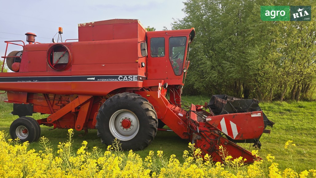 Комбайн Case IH 1680 1985 - фото 1