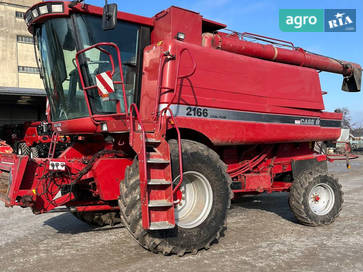 Case IH 2166  - фото
