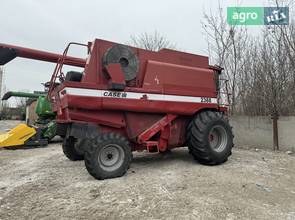 Комбайн Case IH 2388 2004