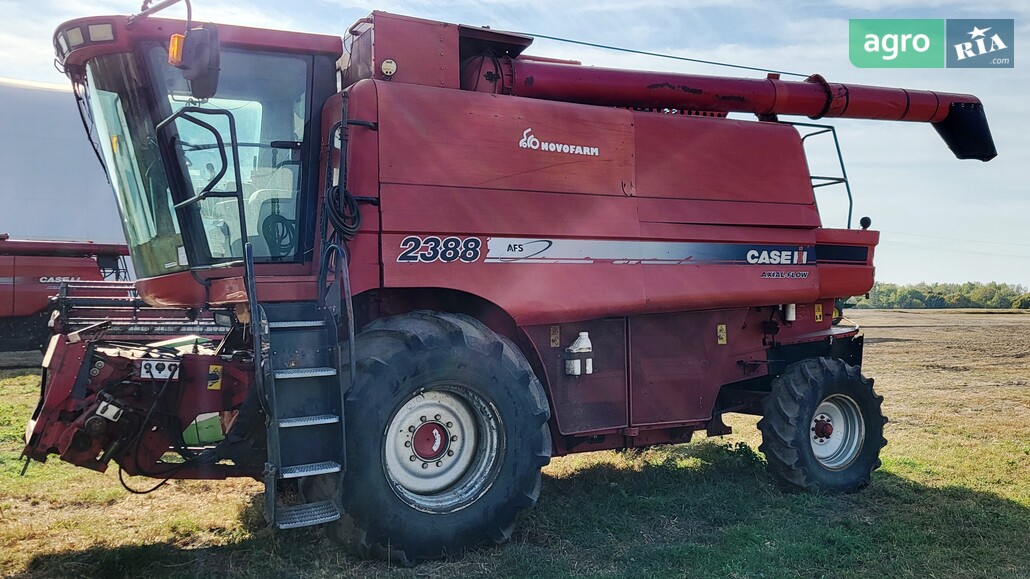 Комбайн Case IH 2388 2007 - фото 1