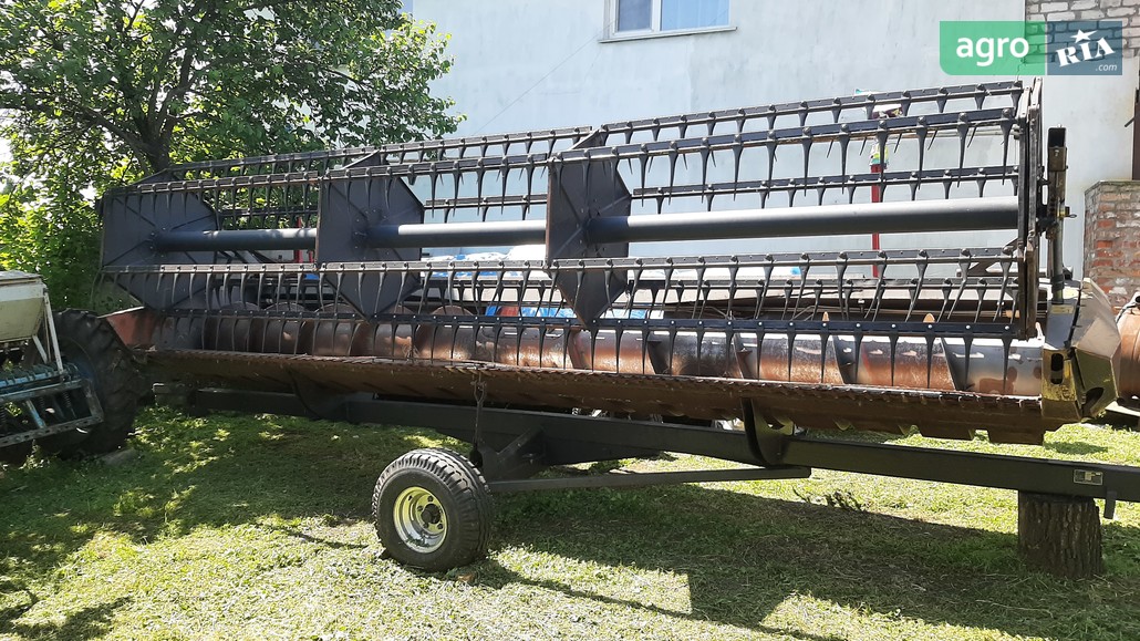 Жниварка Case IH 2388 2001 - фото 1