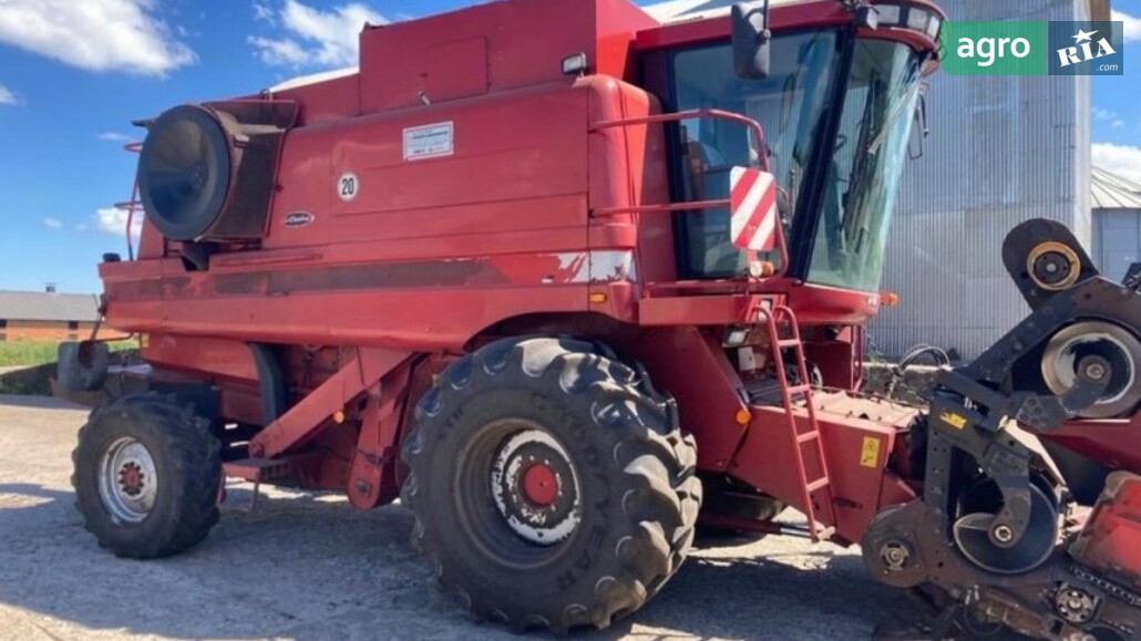 Комбайн Case IH 2388 2006 - фото 1