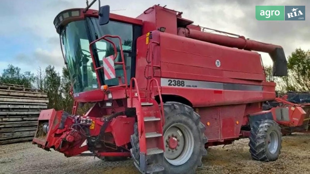 Комбайн Case IH 2388  - фото 1