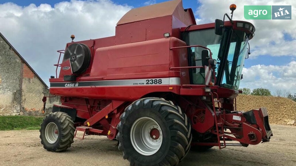 Комбайн Case IH 2388  - фото 1