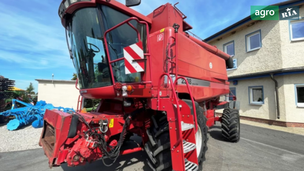 Комбайн Case IH 2388  - фото 1