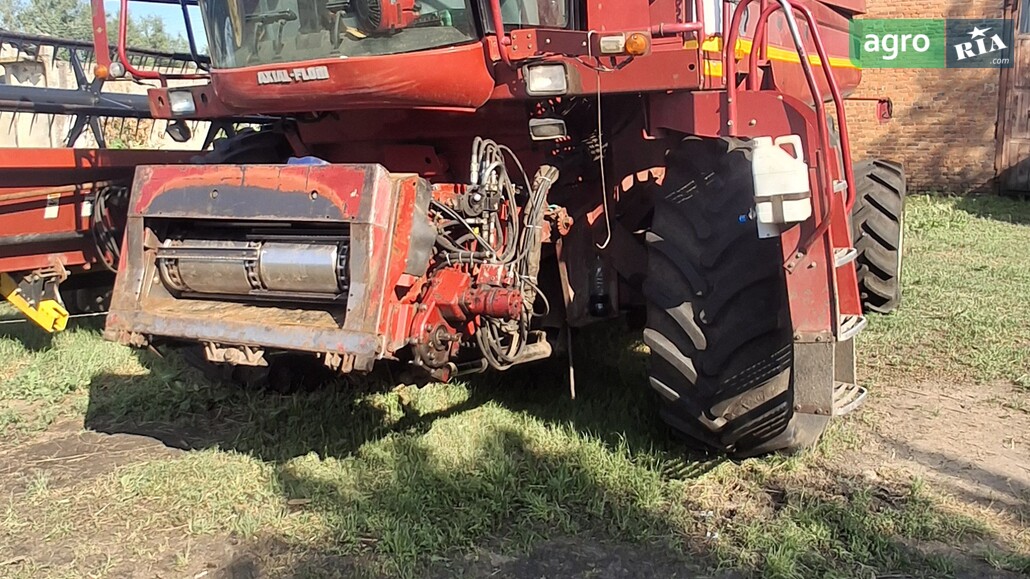 Комбайн Case IH 2388 2002 - фото 1