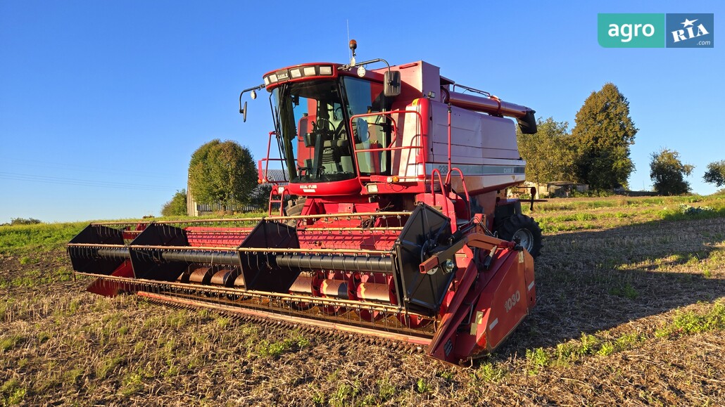 Комбайн Case IH 2388 2000 - фото 1