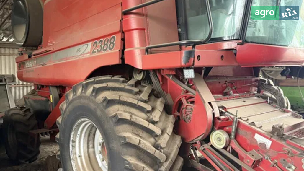 Комбайн Case IH 2388 2008 - фото 1