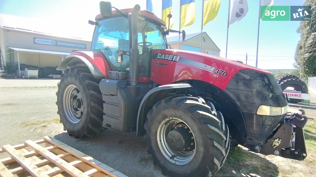 Трактор Case IH 370 RMX  - фото 1