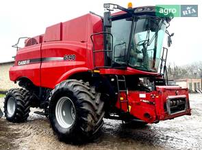 Комбайн Case IH 6140 2016