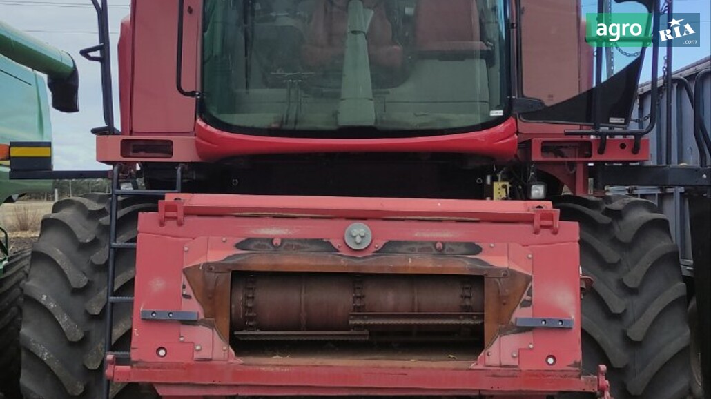 Комбайн Case IH 6140 2014 - фото 1