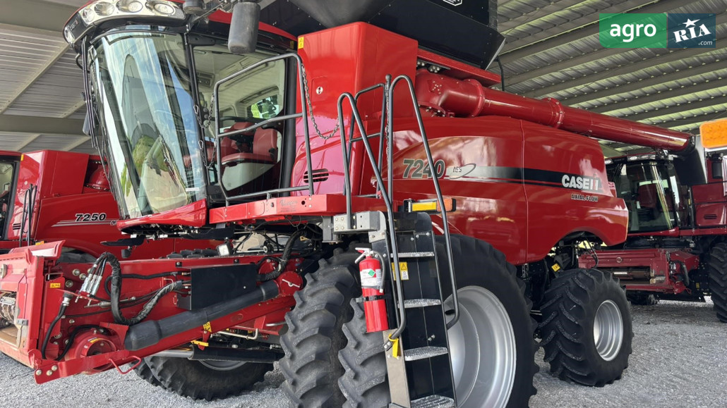 Комбайн Case IH 7240 2016 - фото 1