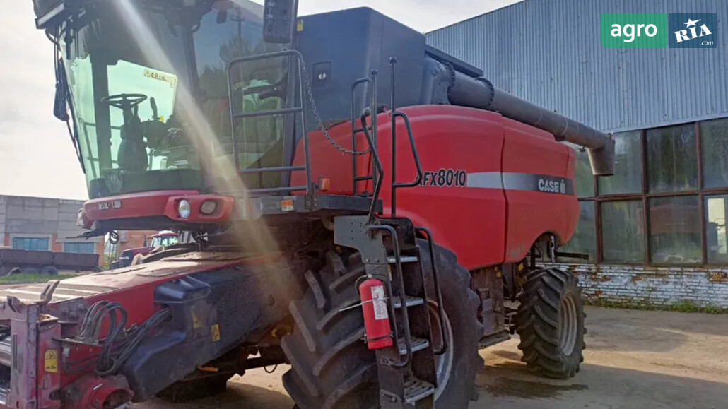 Комбайн Case IH 8010 2006 - фото 1