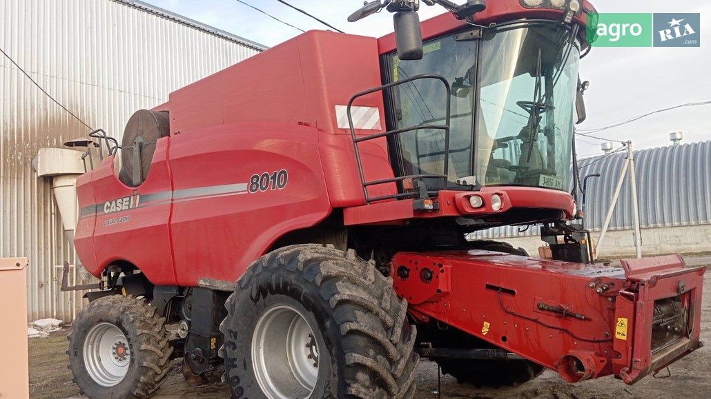 Комбайн Case IH 8010 2009 - фото 1