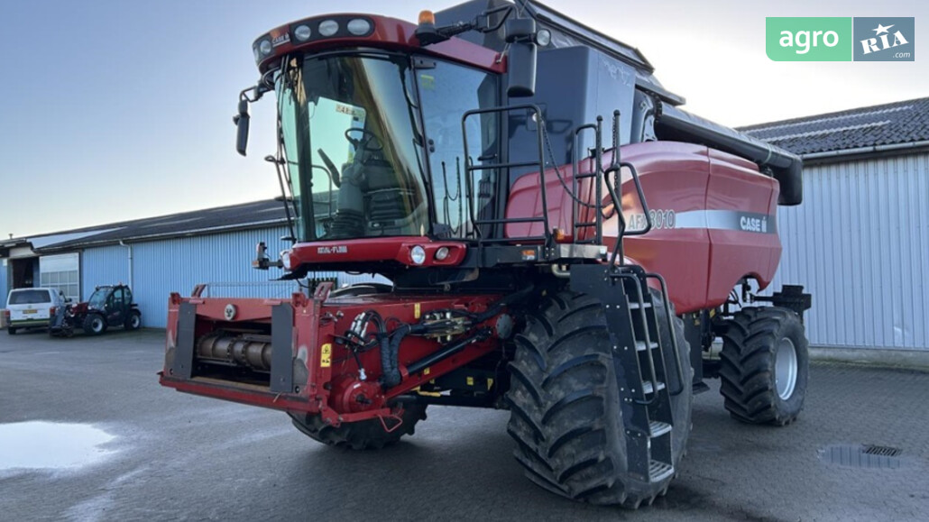 Комбайн Case IH 8010  - фото 1