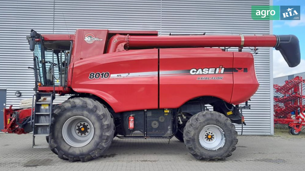 Комбайн Case IH 8010  - фото 1
