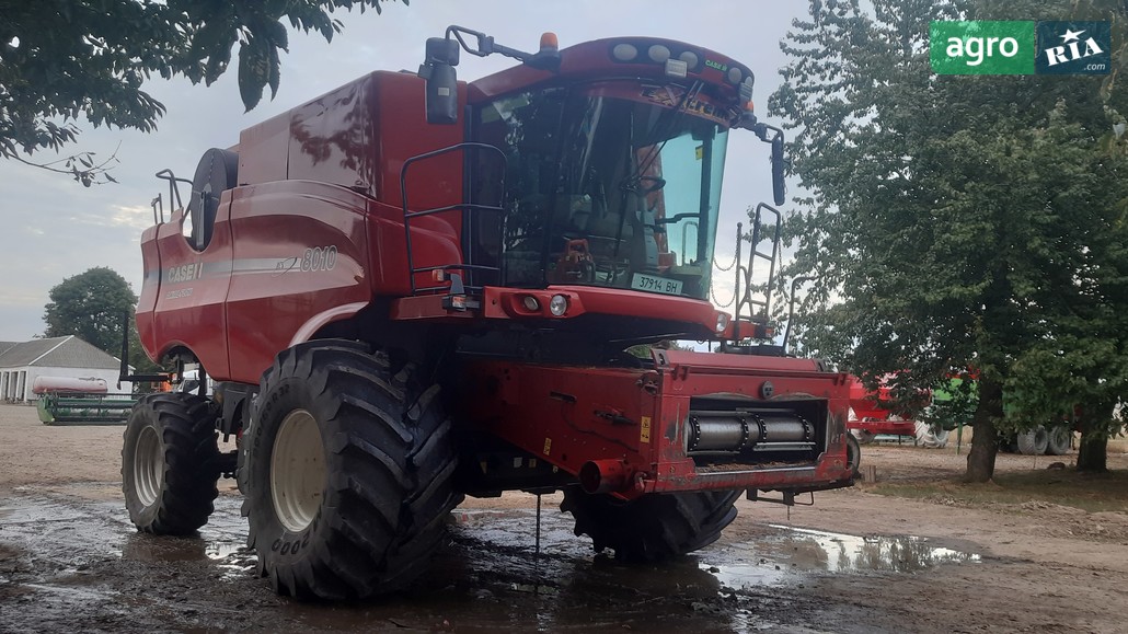 Комбайн Case IH 8010 2008 - фото 1