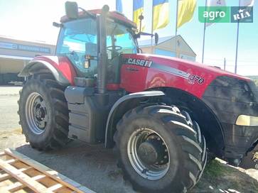 Case IH Magnum 370  - фото
