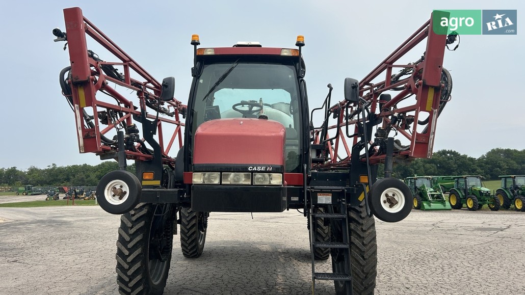 Опрыскиватель Case IH Patriot 3330 2011 - фото 1