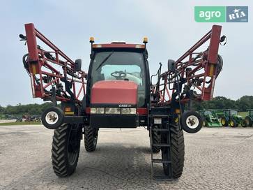 Case IH Patriot 3330 2011 - фото
