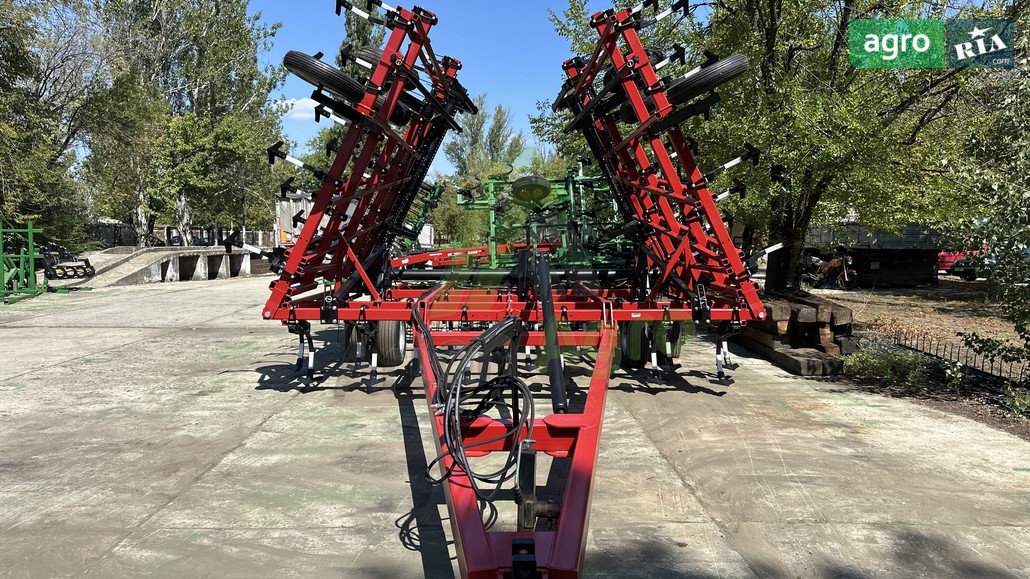 Культиватор Case IH Tiger Mate II 2010 - фото 1