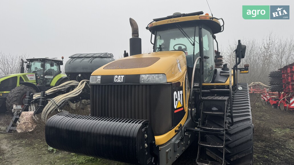 Трактор Challenger MT 2006 - фото 1