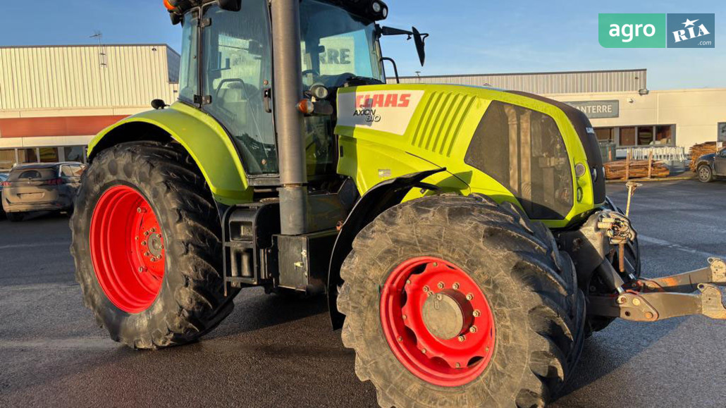 Трактор Claas Axion 810  - фото 1