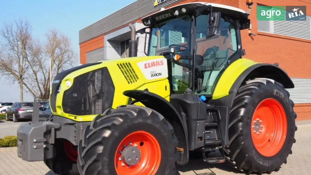 Трактор Claas Axion 810  - фото 1