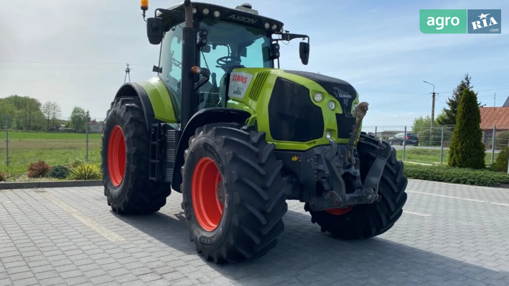 Трактор Claas Axion 820  - фото 1