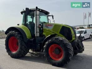 Трактор Claas Axion 820 