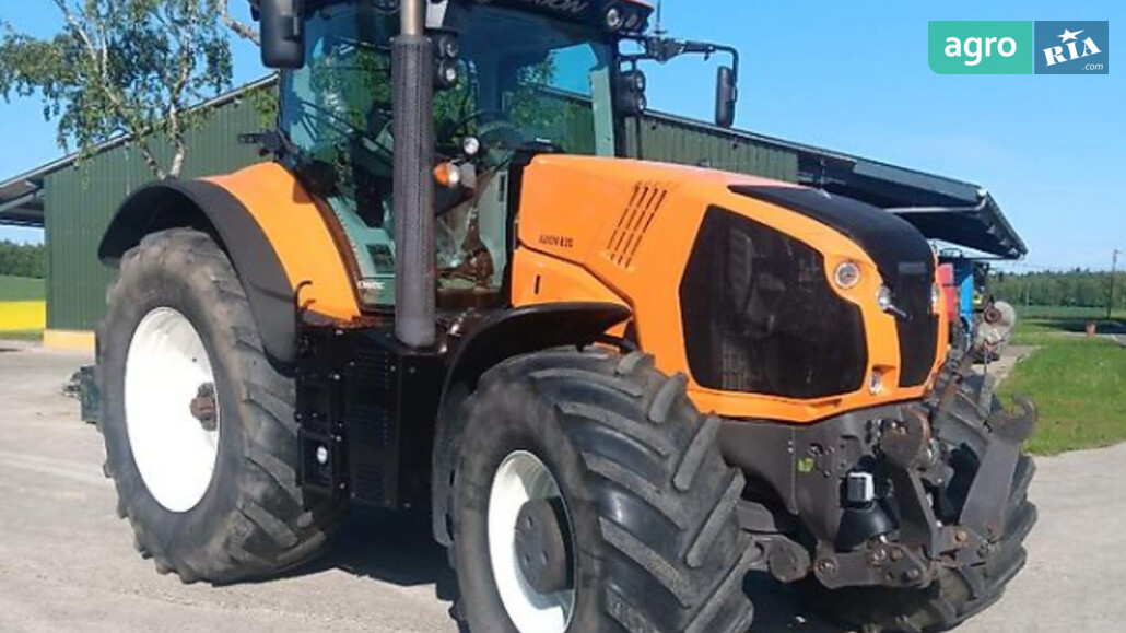 Трактор Claas Axion 830  - фото 1