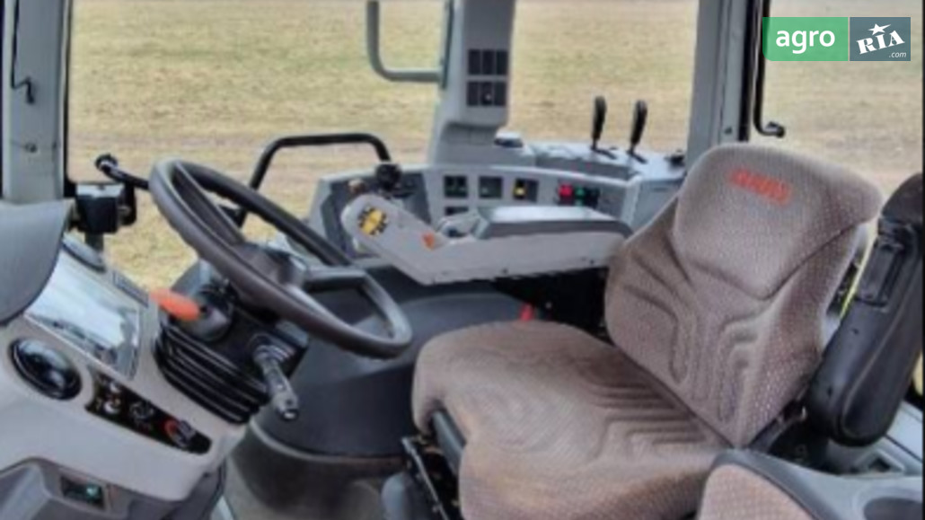 Трактор Claas Axion 840  - фото 1