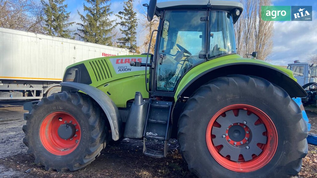 Трактор Claas Axion 850  - фото 1