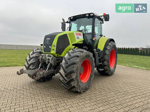 Трактор Claas Axion 850 