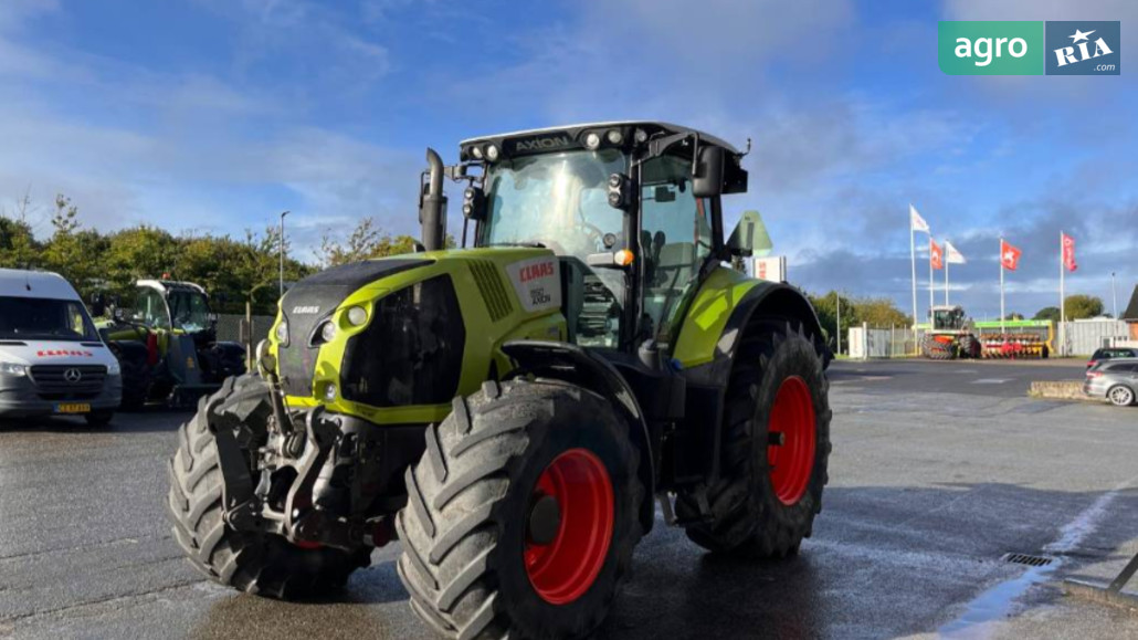 Трактор Claas Axion 850  - фото 1