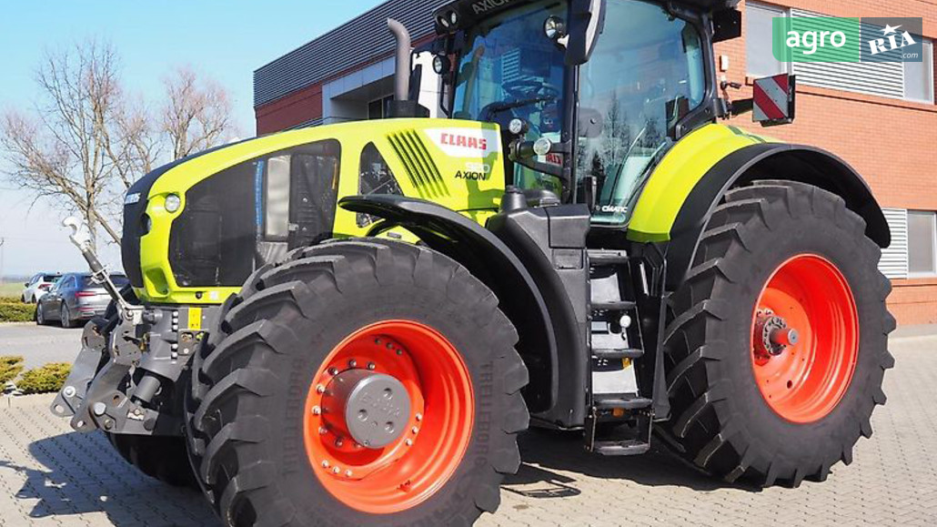 Трактор Claas Axion 920  - фото 1