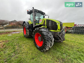 Трактор Claas Axion 930 