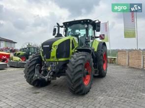 Трактор Claas Axion 930 