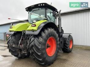 Трактор Claas Axion 930 