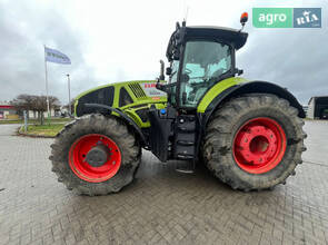 Трактор Claas Axion 930 