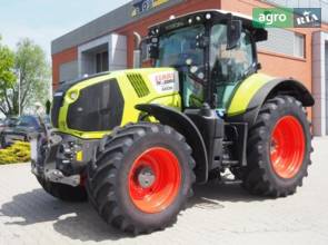 Трактор Claas Axion 