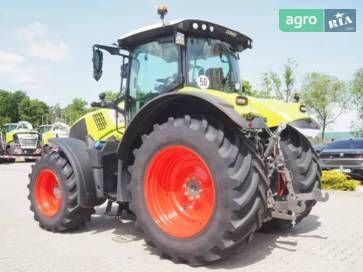 Claas Axion  - фото