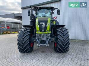 Трактор Claas Axion 