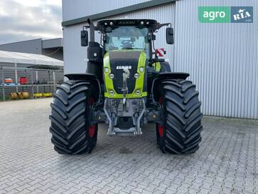 Claas Axion  - фото