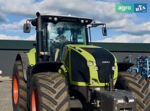 Трактор Claas Axion 2016