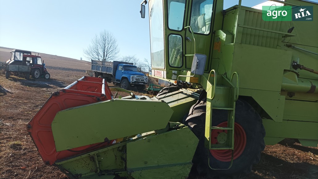 Міні комбайн Claas Dominator 1977 - фото 1