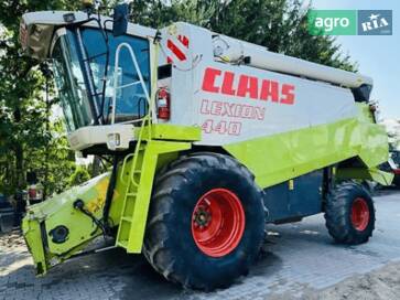 Claas Lexion 440  - фото