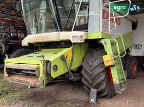 Комбайн Claas Lexion 480 2001