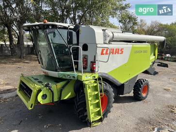 Claas Lexion 560 2010 - фото